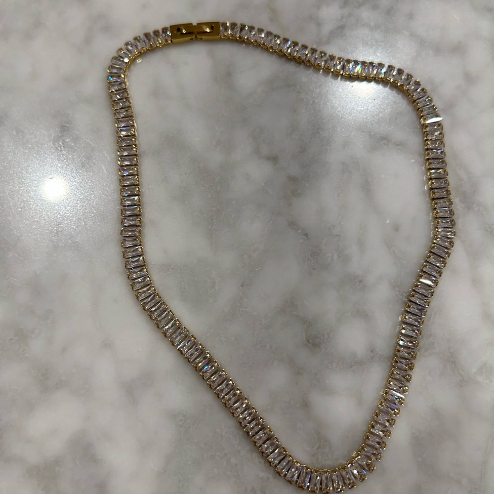 Emerald cut crystals tennis necklace